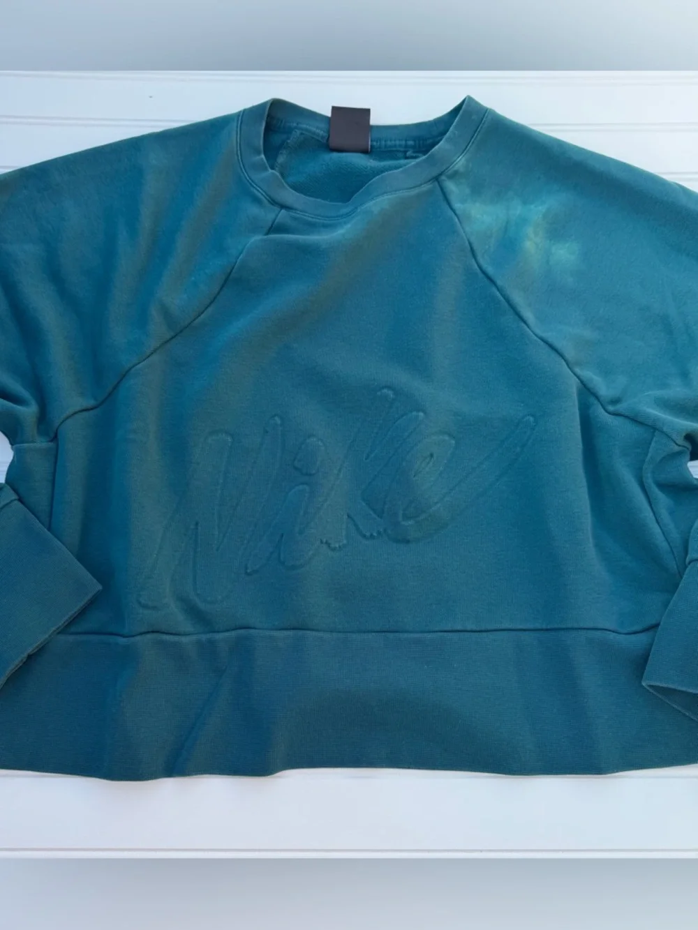 Nike Cropped Crewneck Sweatshirt Large